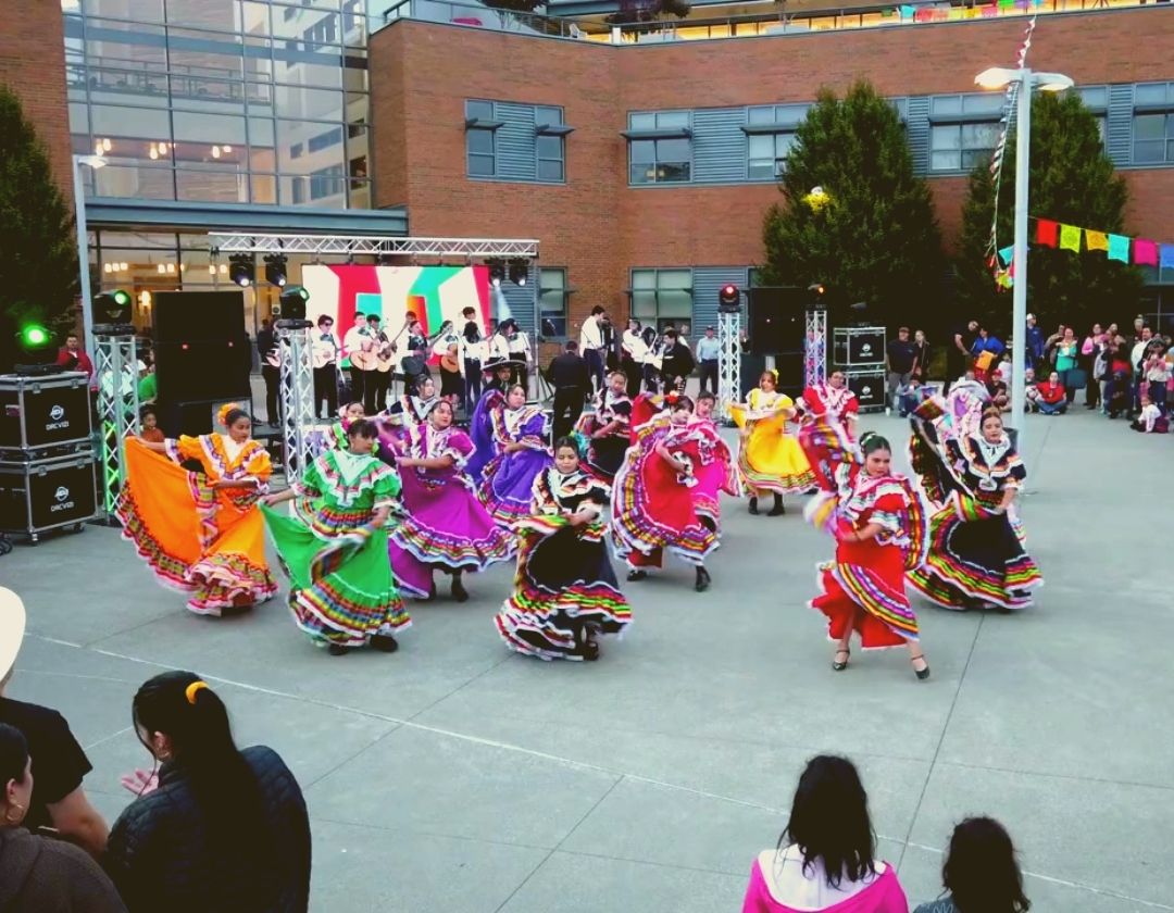 El Grito Dancers